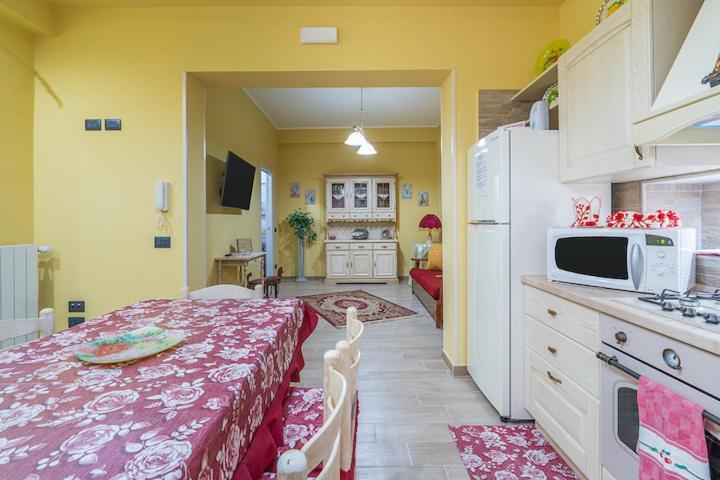 アウグスタ Casa Da Flo'ヴィラ エクステリア 写真